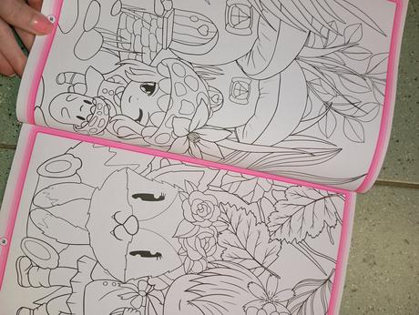 Manga kawaii color omaľovánka s nálepkami, 