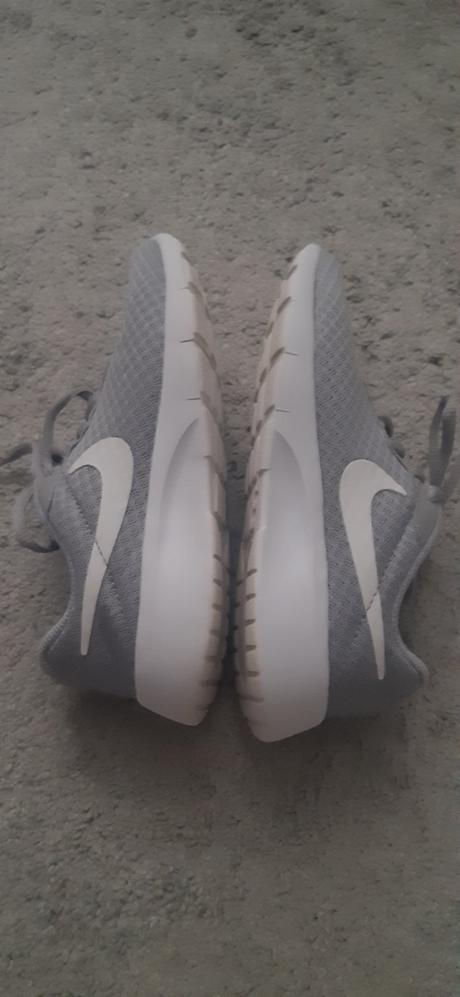 Tenisky, nike,33