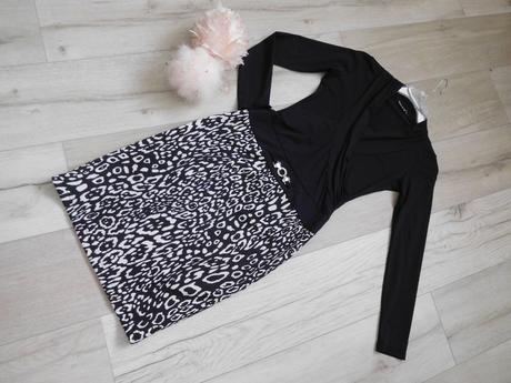 Šaty čierno biele  36/38v,, 36