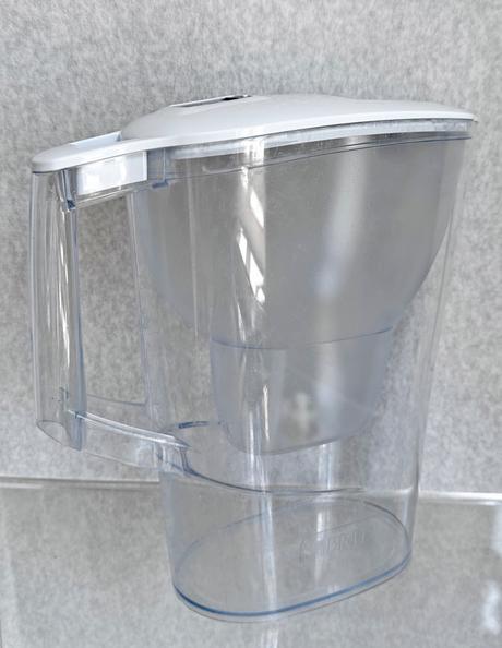 Brita filtračná konvica na vodu, brita