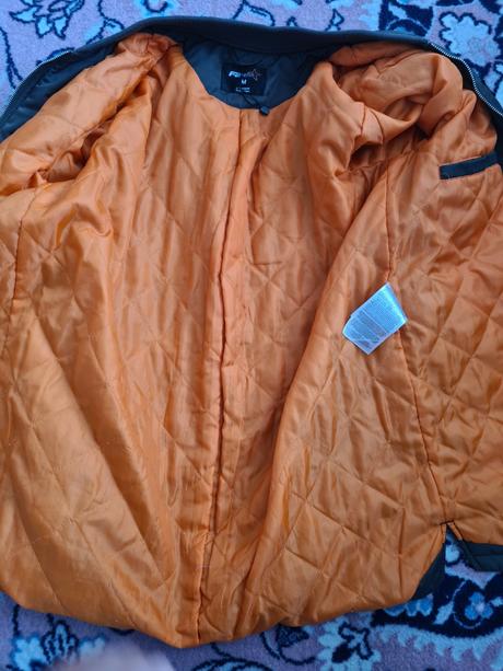 Dlhá bunda, fishbone,m