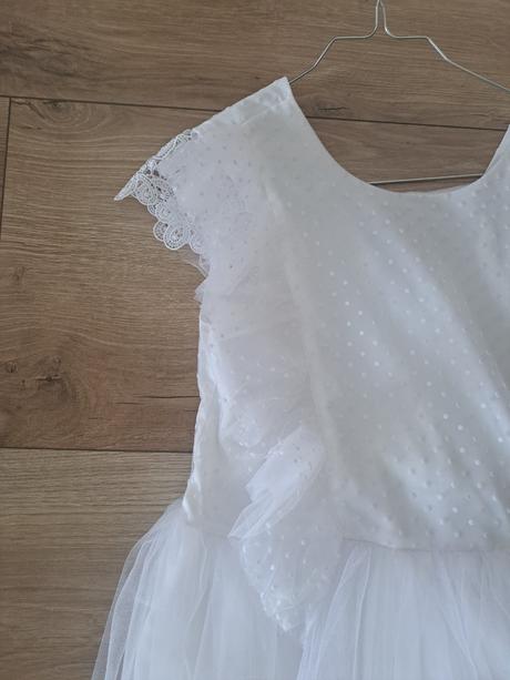 Šaty na 1.sväté prijímanie, 158