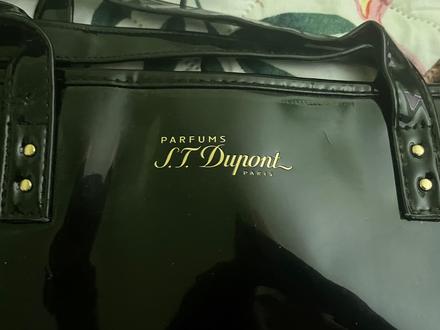 Kabelka s.t. dupont parfums paris, 