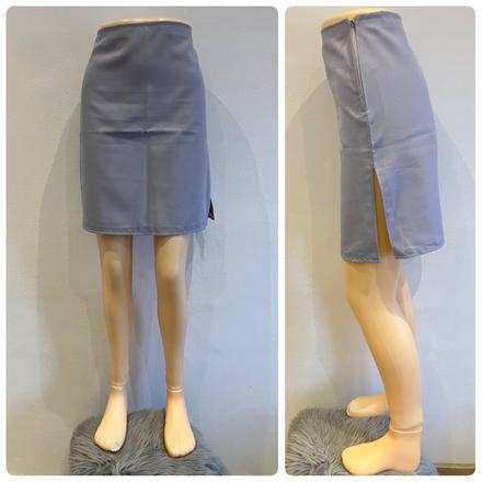 Dámska puzdrová biznis sukňa sivá, l