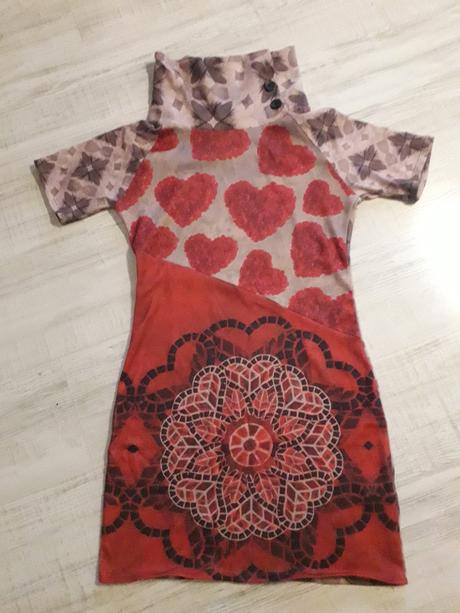 Tunika smash, smash!,m