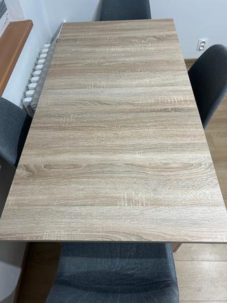 Rozkladací jedálenský stôl, 