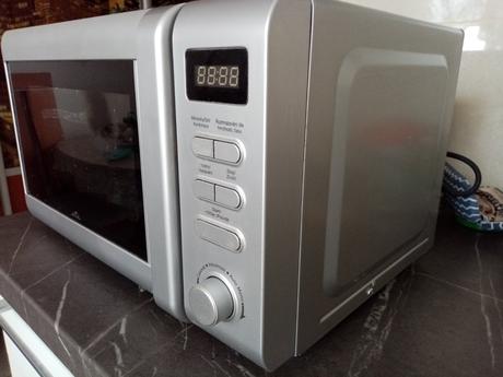 Mikrovlnná rúra eta klasico, eta
