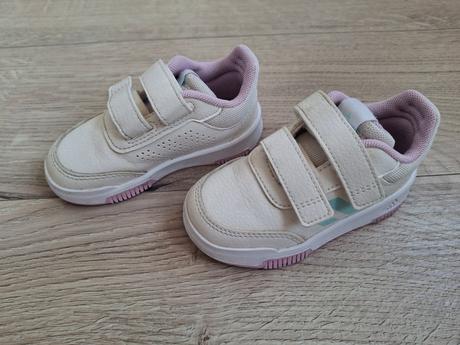 Adidas tenisky, adidas,23