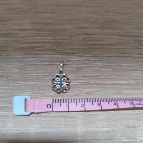 Strieborný prívesok,