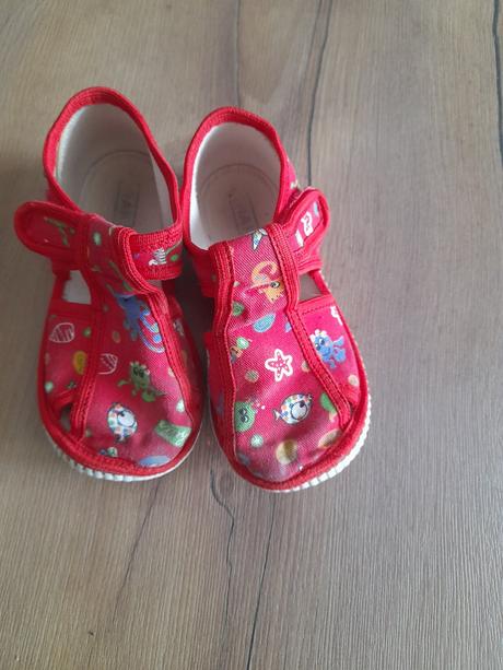Detske papuče, rak,24