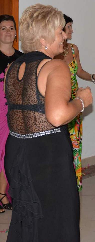 Spoločenské šaty, xl