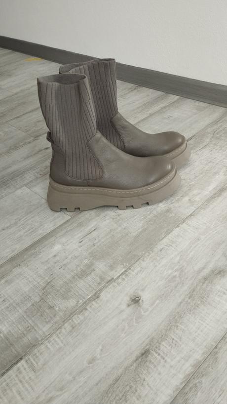 Štýlové topánky, 41