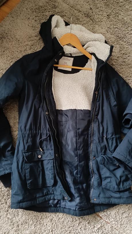 Bunda 170-176 size, takko,s