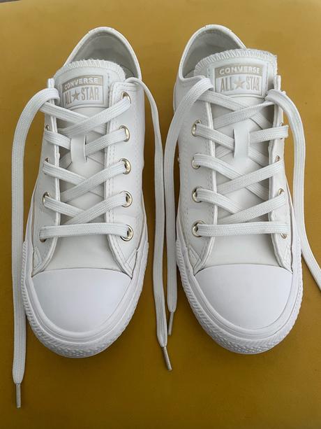 Converse, converse,36