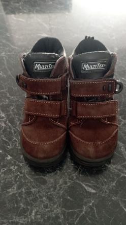 Prechodné kožené sandálky, 23