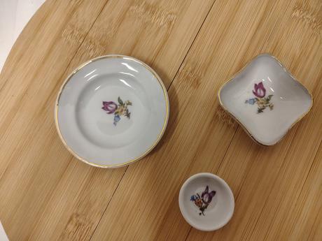Vintage mini porcelán pre bábiky tulipán 3 ks 70.r,