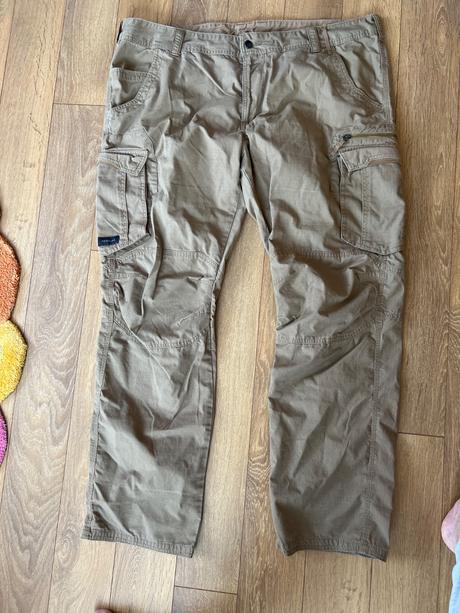 Ľahké nohavice, decathlon,xxl