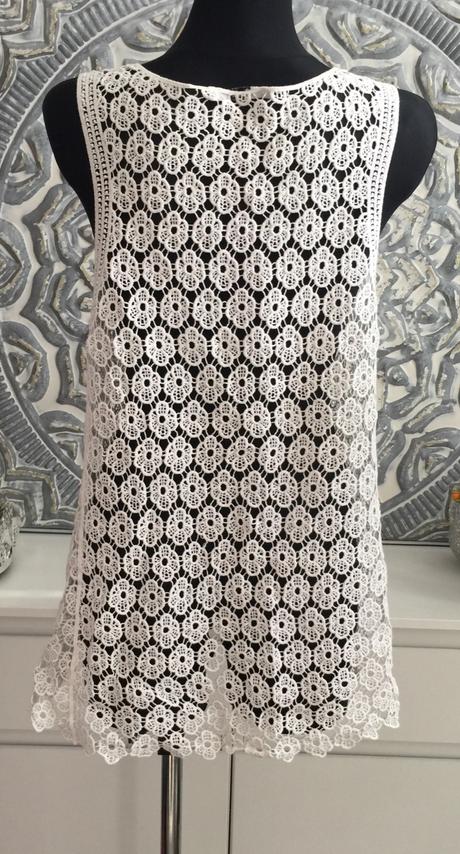 Top, xs