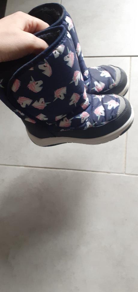 Snehule, deichmann,27
