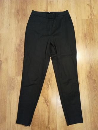 Málo nosené 7/8 nohavice bik bok 34-36, s