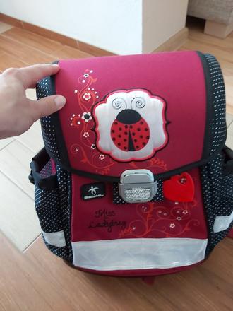 Školska taska pre 1.stupen zš,