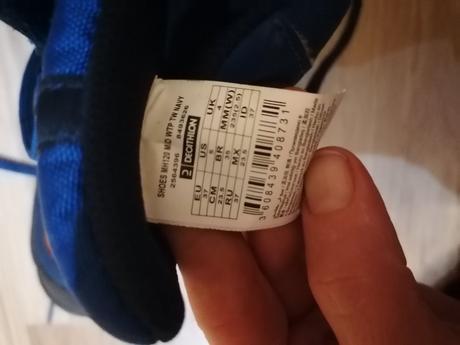 Teplejšie turisticke topanky, quechua,37