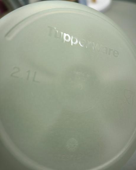 Džbán tupperware blossom jug,
