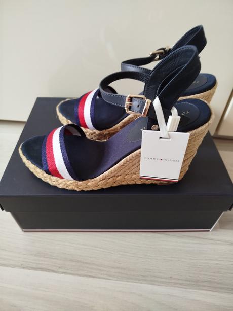 Sandále tommy hilfiger, tommy hilfiger,39