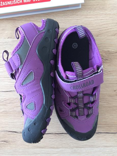 Sandalky nepouzite, 30