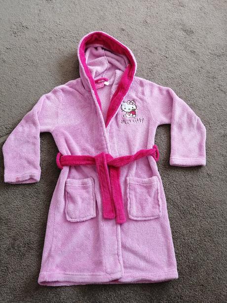 Dievčenský župan 122-128, sanrio,122