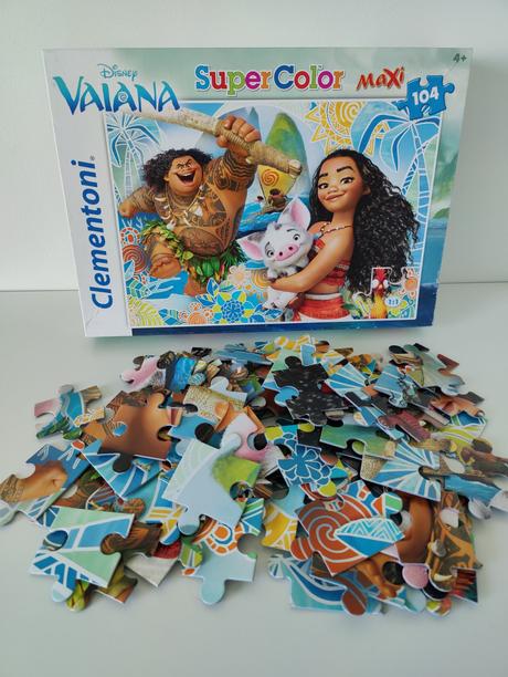 3 krabice detských puzzle,