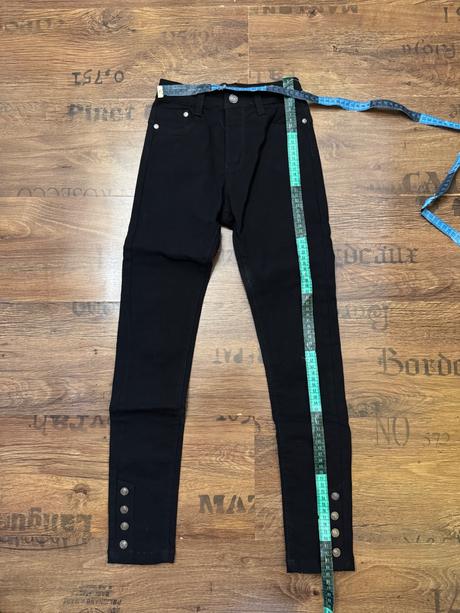 Čierne elastické nohavice, grace,134