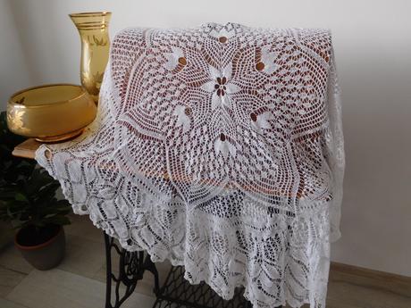 Dečku háčkovanú,okrúhlu-o rozmere-priemer 116 cm, 