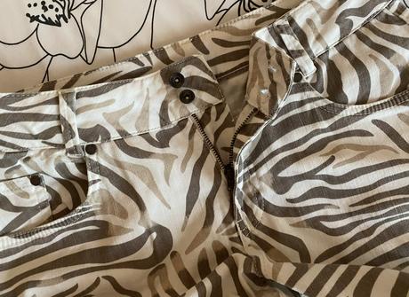 Kvalitné nohavice so vzorom fransa jeans v. 42, 42