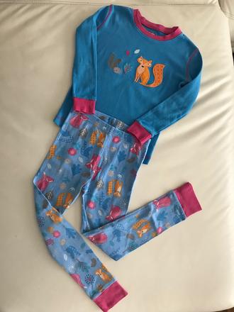 Pyžamo kirkland, 128