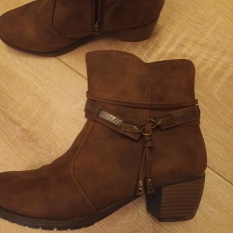 Zateplene cizmy, humanic,38