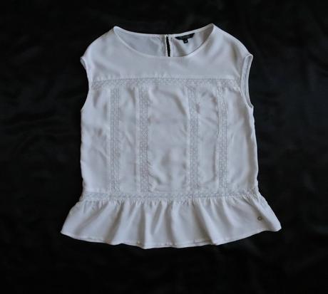 Biely top, m