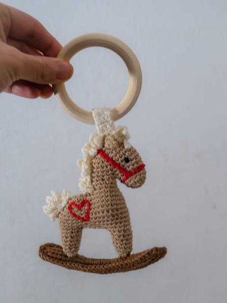 Háčk. hrkálky - tučniak, leňochod,korytnačka a iné, 