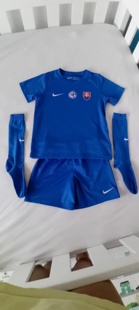 Dres slovensko, nike,116