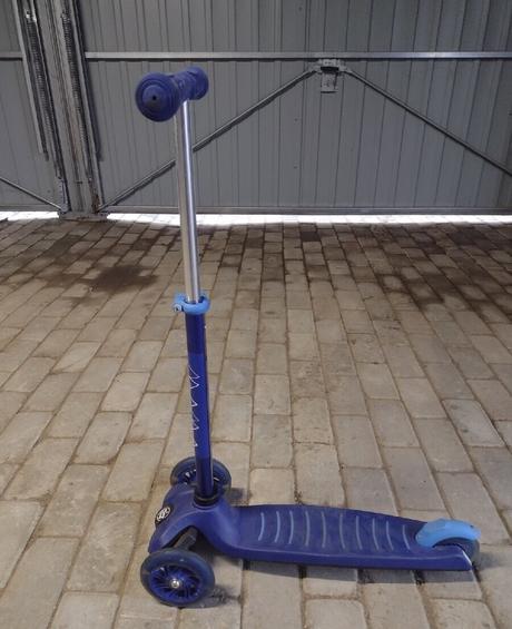 Playtive detská kolobežka s 3 led kolieskami., 