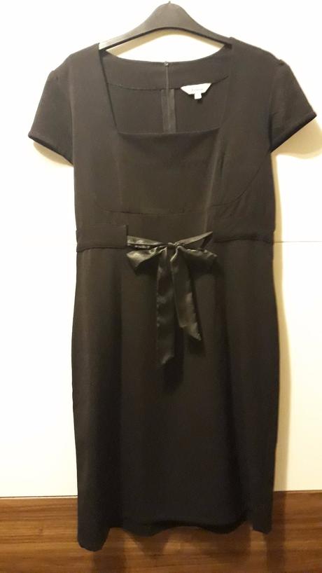 Kokteilové šaty, 40