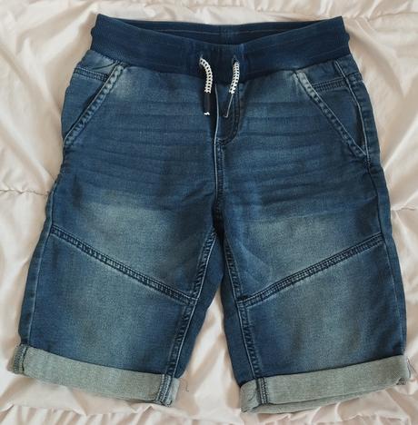 Riflové kraťasy, chapter young,152