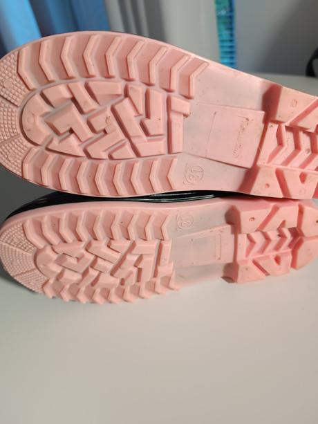 Gumáky, coccodrillo,31