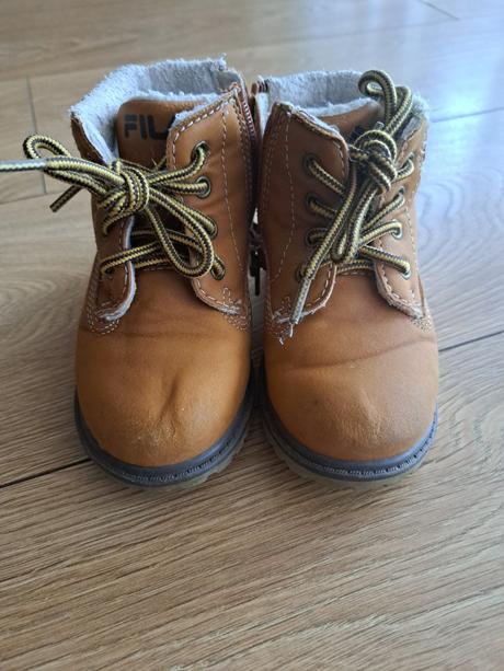 Predám obuv na miernu zimu, fila,21