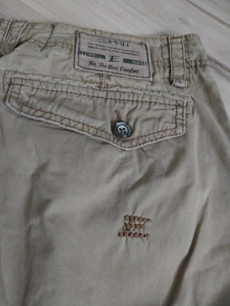 Kraťaši, esprit,32