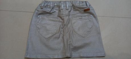 Strieborná sukna, name it,128