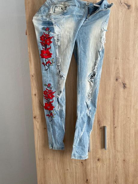 Predám rifle a tričko, l