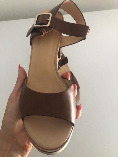 Sandale, graceland,40