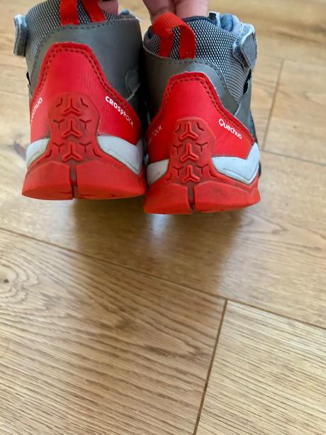 Topanky nepremokave, quechua,32