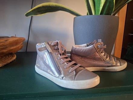 Geox dievca cislo 37, geox,37